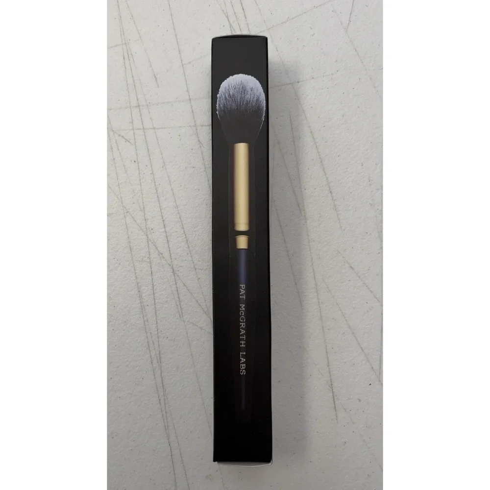 Pat Mcgrath Labs  Blush Brush-Authentic. NIB